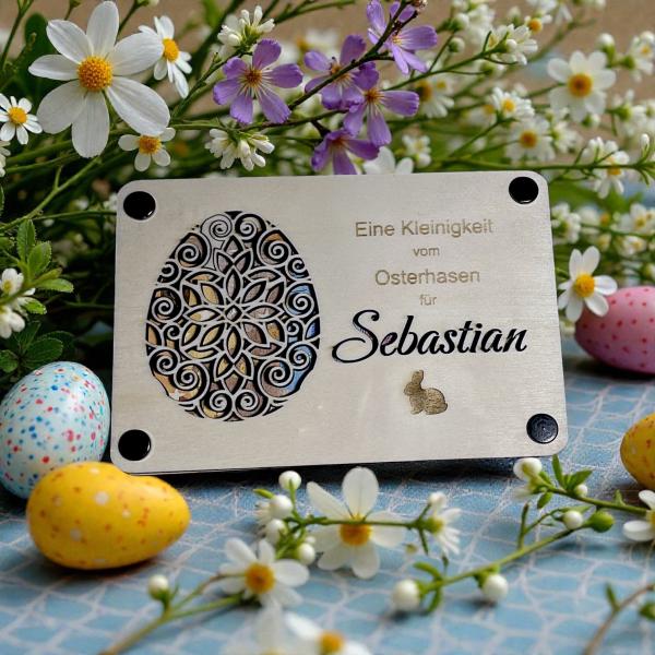 Holzkarte zu Ostern: Stilvolle Geldgeschenke personalisiert mit Namen – Die perfekte Geschenkidee für deine Liebsten!